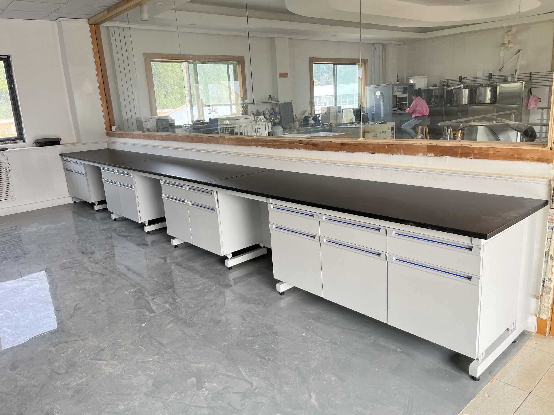 Изображение галереи