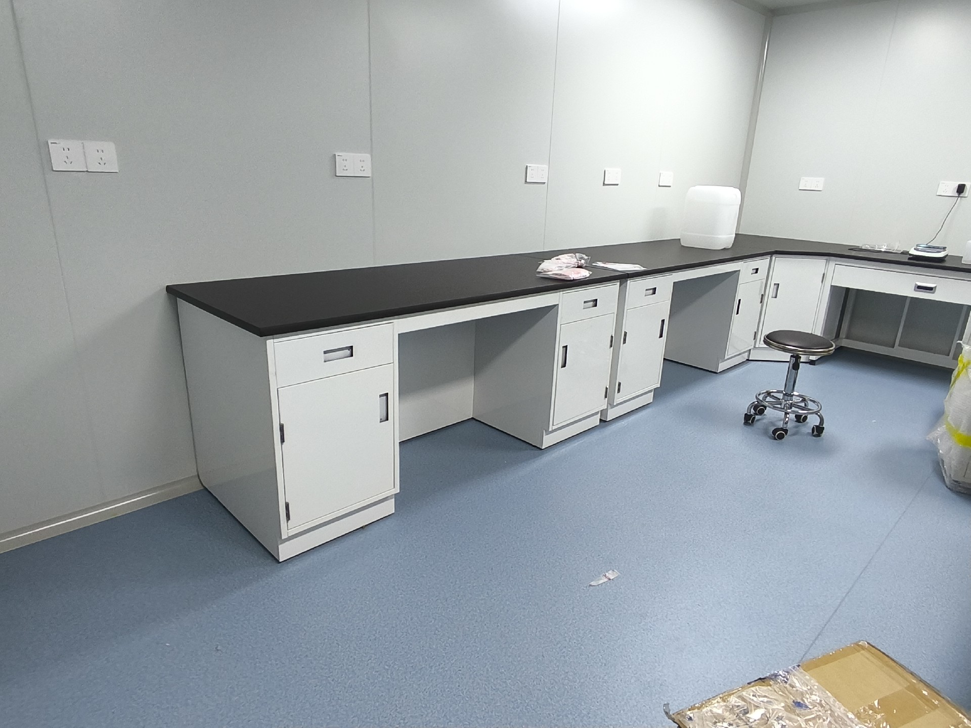 Изображение галереи