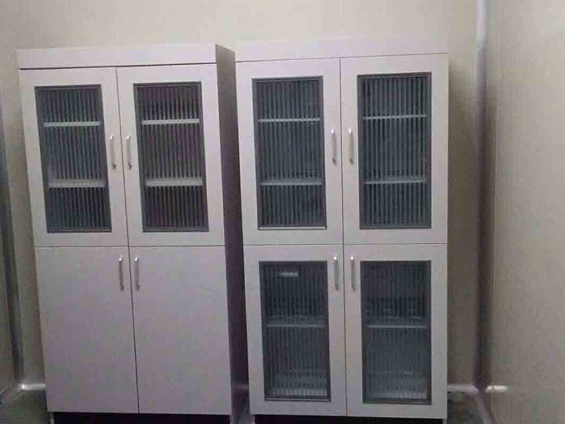lab glassware cabinet