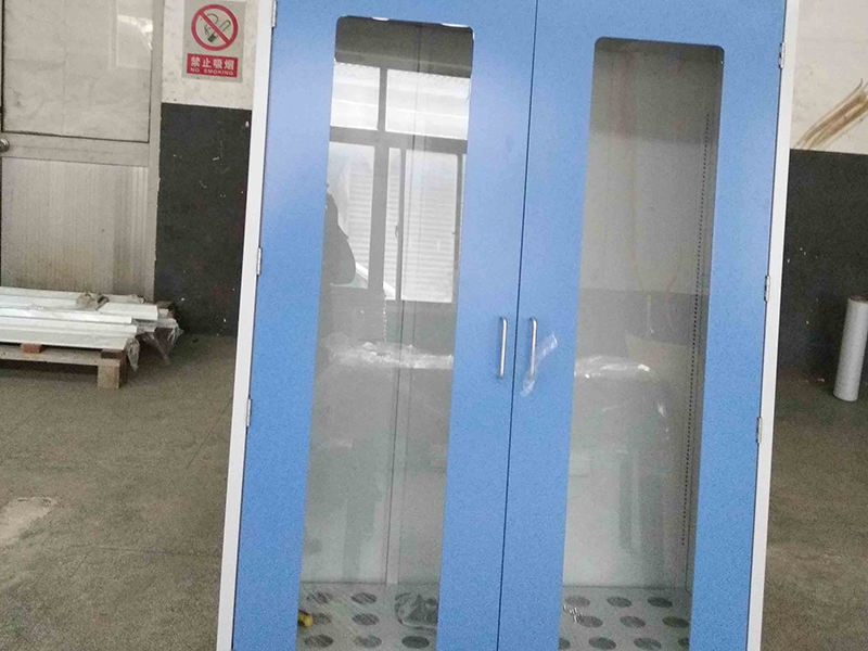 шкаф для лабораторной посуды