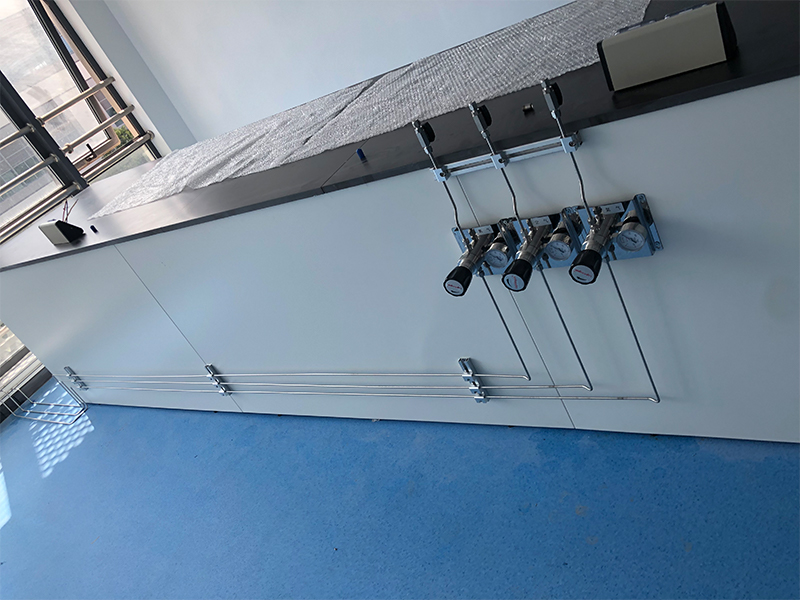 Лабораторная газовая линия